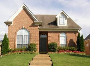 822 N Ericson Rd, Cordova, TN 38018