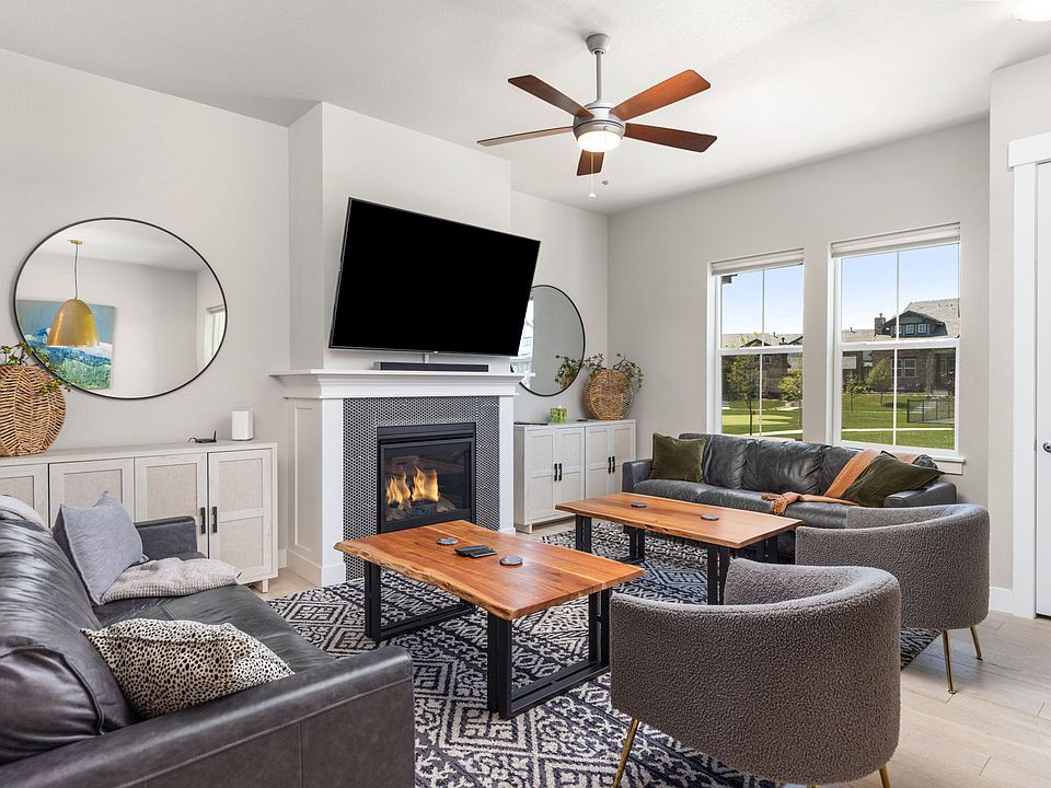 Living Room with gas fireplace
(furniture pictured is for staging purposes only - unfurnished unit)