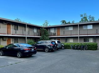 320 9th St APT 9, Davis, CA 95616