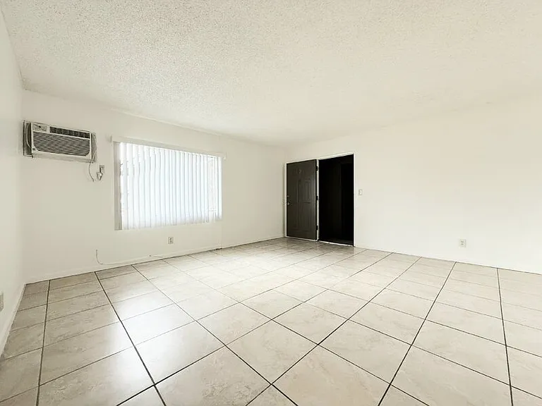 11057 Ferina St #208 — Photo 5