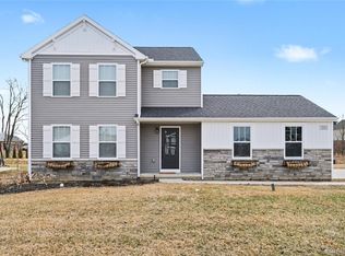 7095 Primrose Ln, Grand Blanc, MI 48439