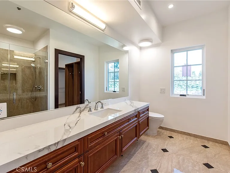 1578 Jade St — Photo 8