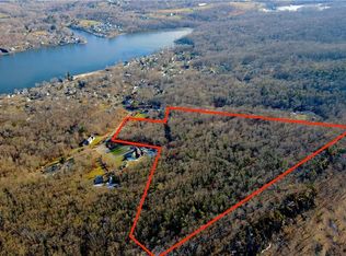 28 Levesque Rd, Middlefield, CT 06455