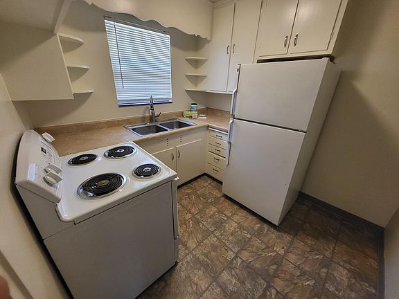 5th image of 1338 S 25th St