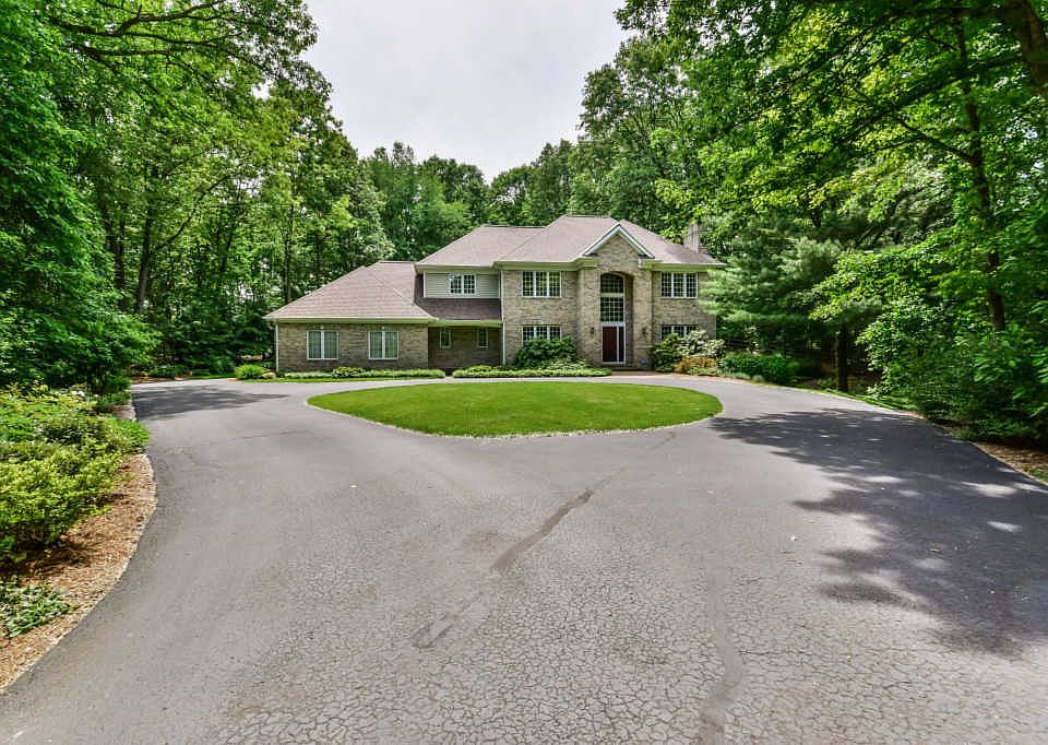 1st image of 5380 Forest Bend Dr SE