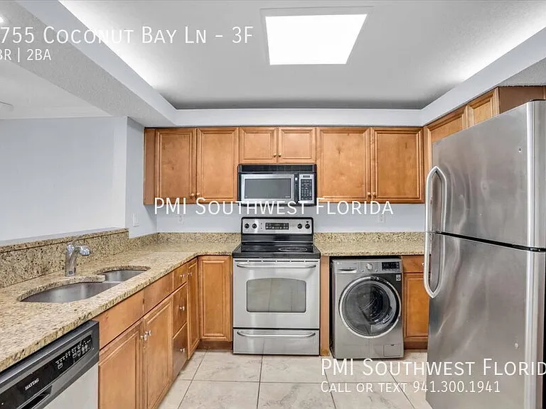 2755 Coconut Bay Ln #3F — Photo 4