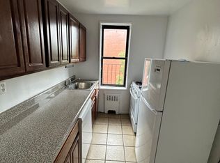 14416 35th Ave, Flushing, NY 11354