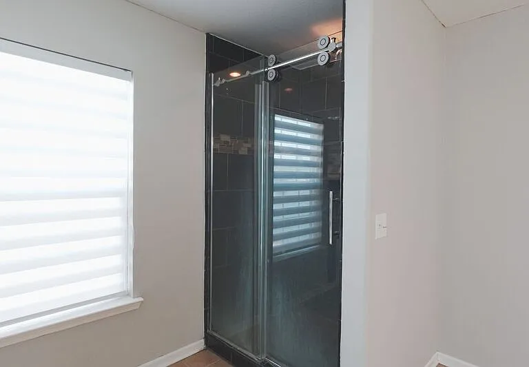 25 Litchfield Dr — Photo 33