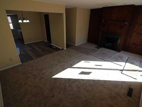 4th image of 7781 Sterling Pl