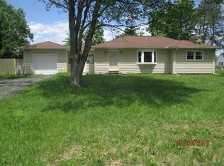 2257 Peachblow Rd, Lewis Center, OH 43035