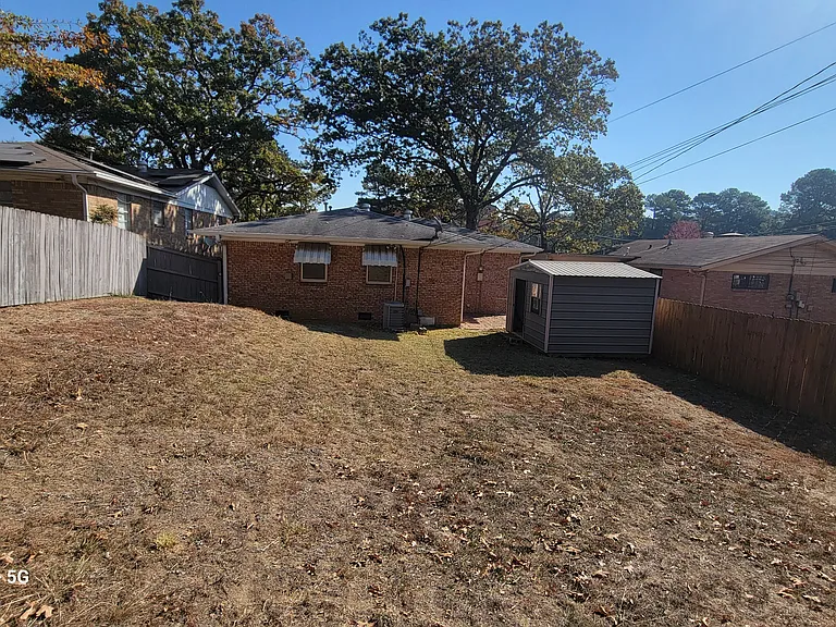908 N Hughes St — Photo 23