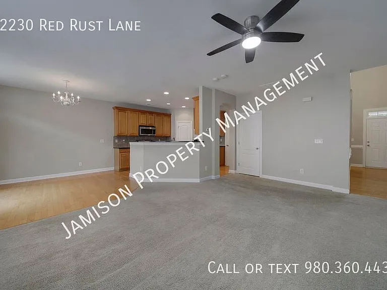12230 Red Rust Ln — Photo 6