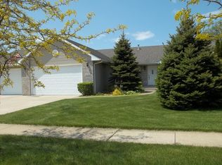 12716 Forestdale St, Cedar Lake, IN 46303