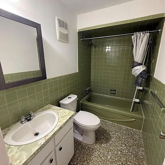 1547 Pelletier St #4 — Photo 8