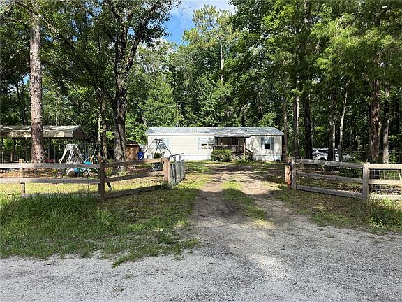 2nd image of 10225 Weatherby Ave