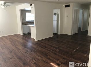 200 Jody Ct #B, Largo, FL 33771