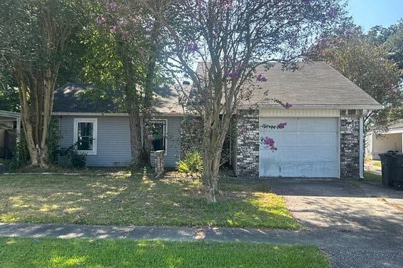 1st image of 534 Windingway Dr