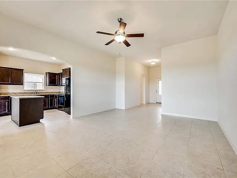 1st image of 1108 Riverine Dr