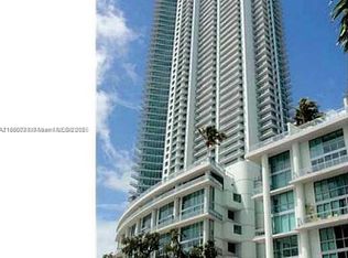 92 SW 3rd St APT 3102, Miami, FL 33130