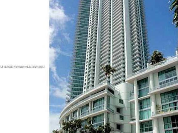 92 SW 3rd St APT 3102