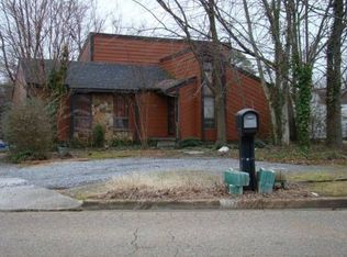 1310 S Miles Ave, Union City, TN 38261