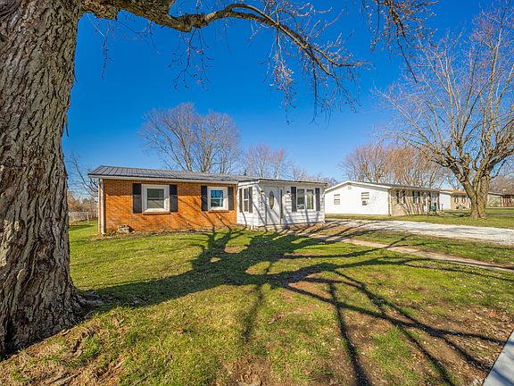 3rd image of 3031 Brentwood Rd