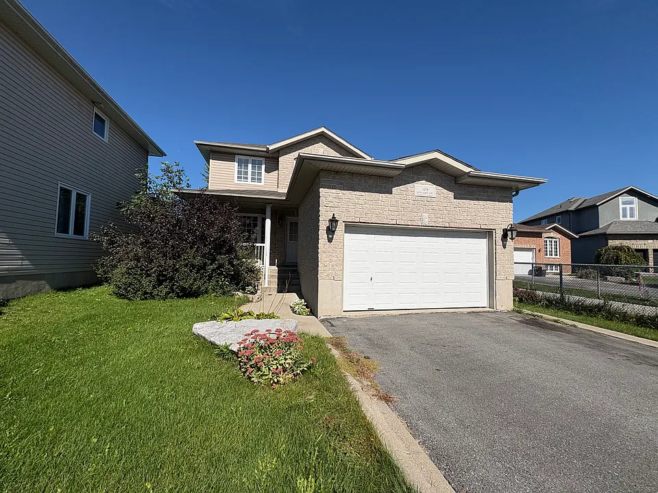129 Benjamin Ct #HOME