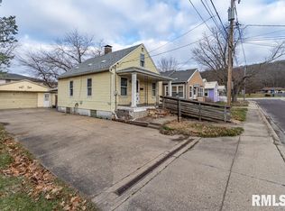 122 Caroline St, East Peoria, IL
