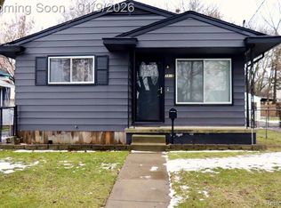3915 Augusta St, Flint, MI 48532