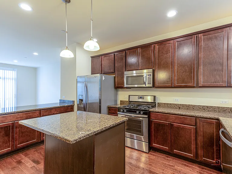 409 Alpine Springs Dr — Photo 10