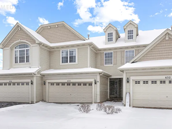 634 Amherst Dr, Sycamore, IL 60178