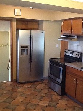1st image of 12405 Oakview Blvd