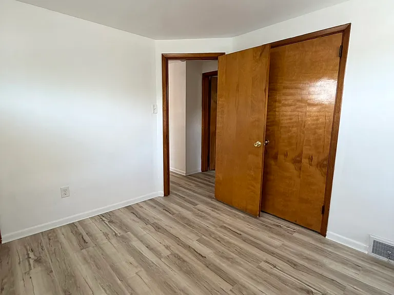 173 Connie Dr — Photo 17