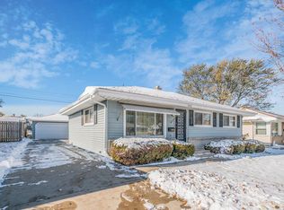 2626 Jean Ave, Racine, WI 53404