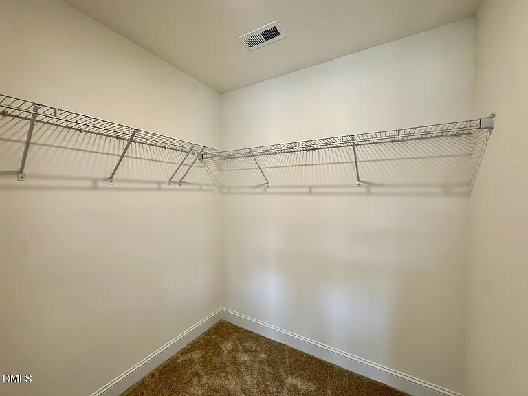 947 Kensley Grove Ln — Photo 17