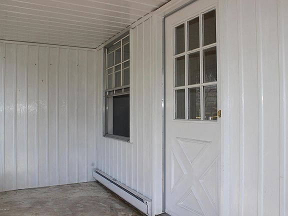 4th image of 927B Dumbarton Dr #100B