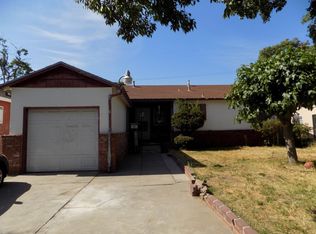 1621 Julian St, Stockton, CA