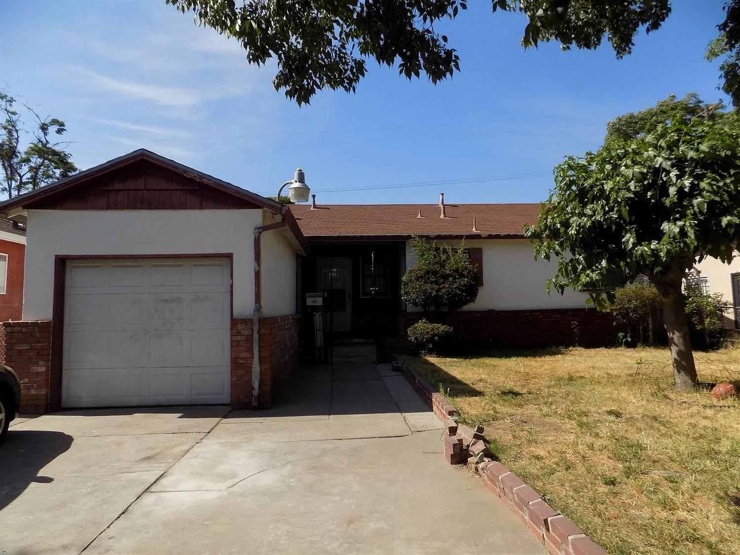 1621 Julian St photo 1
