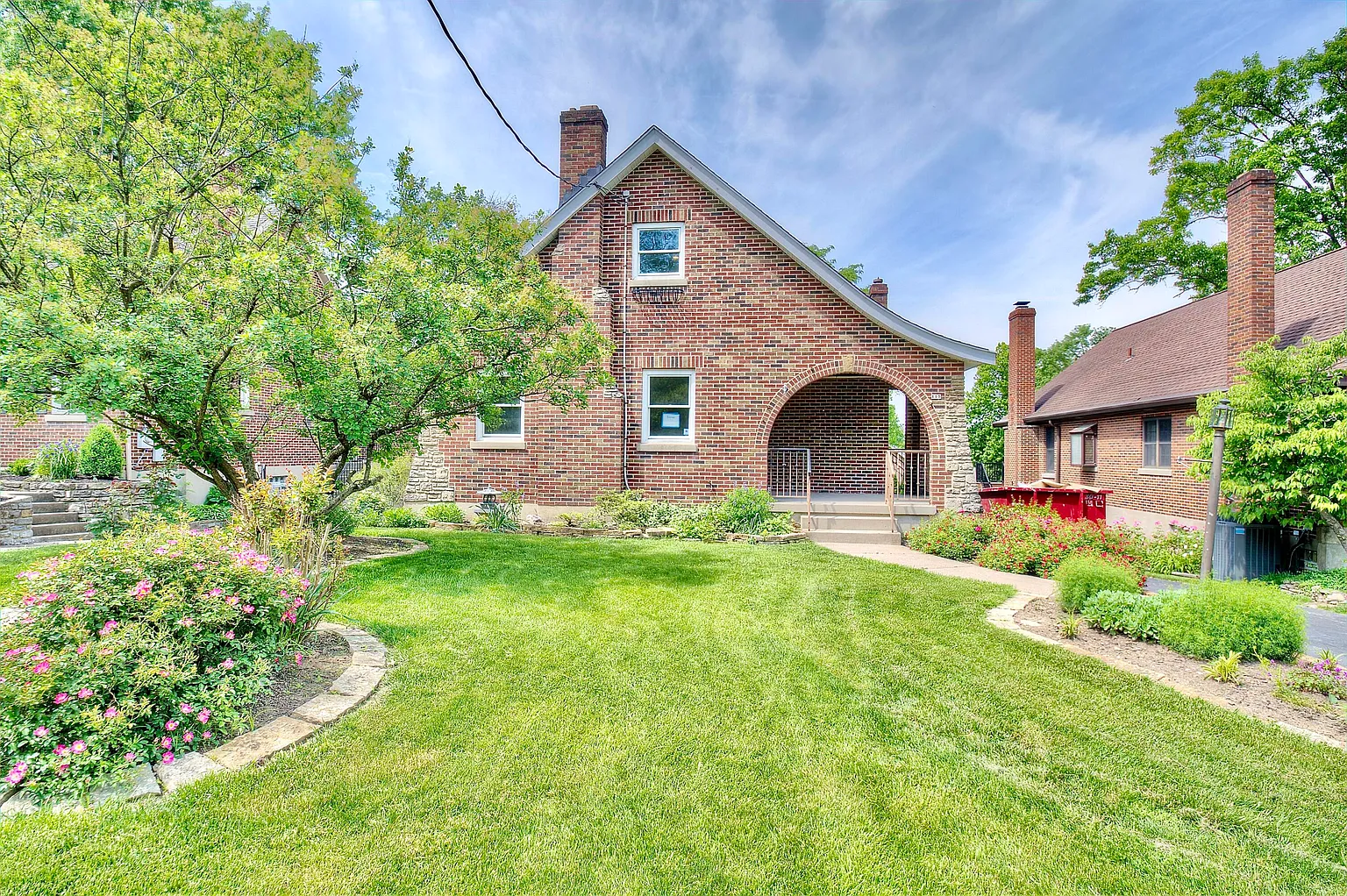 115 Rosa Ave photo 1