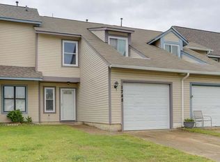 1748 Unicorn Dr, Virginia Beach, VA 23454