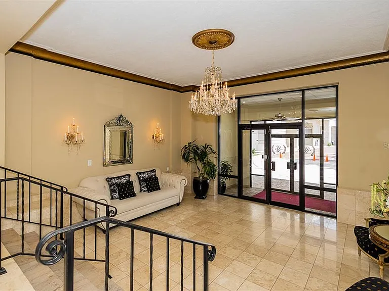 2109 Bayshore Blvd #606 — Photo 3