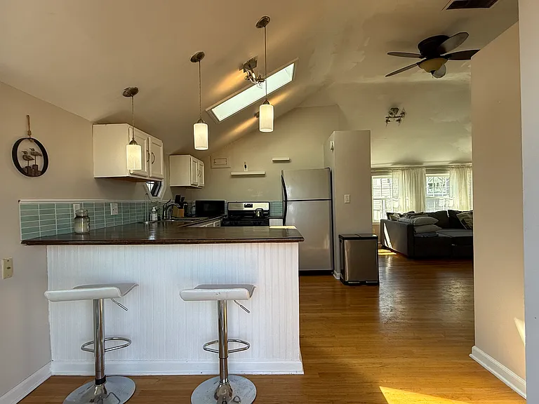 107 Sunset Beach Rd — Photo 2