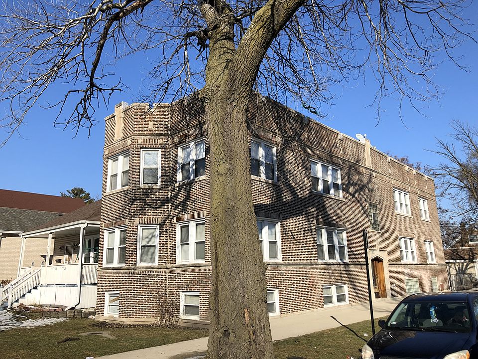 1st image of 6452 W Dickens Ave #B