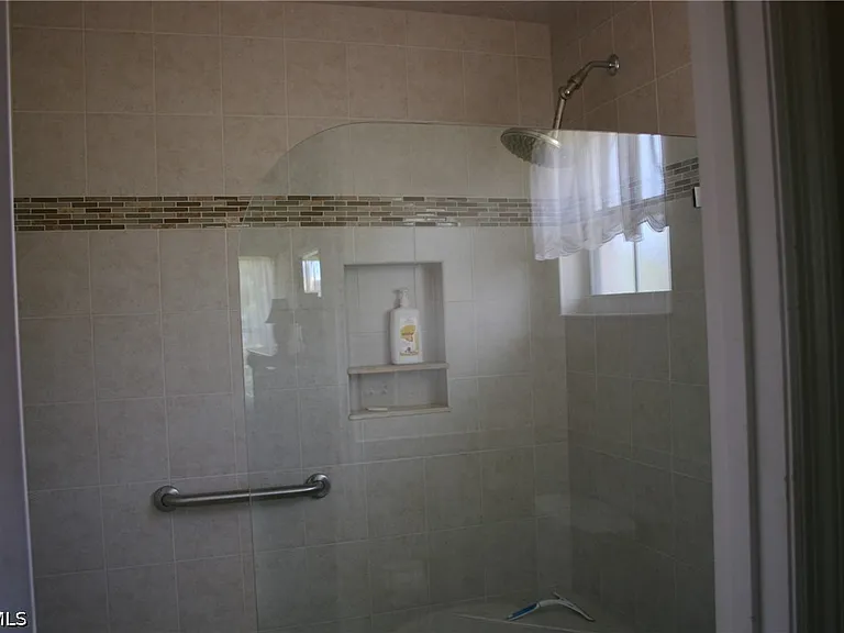 20919 Villareal Way — Photo 21
