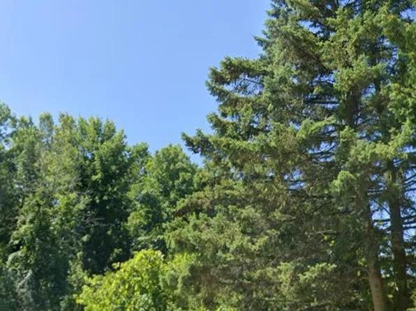 222 Messenger Ave, Oconto, WI 54153