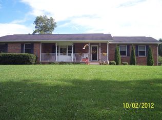 2690 Stanley Valley Rd, Surgoinsville, TN 37873
