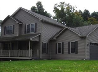 2 Old Jarvis Ave, Holyoke, MA 01040