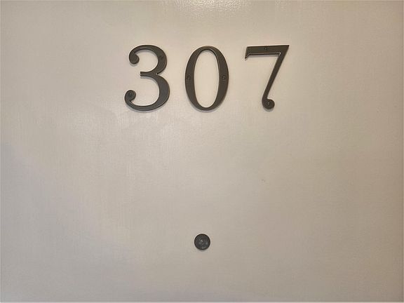 3rd image of 3410 Monument Ave Unit 307