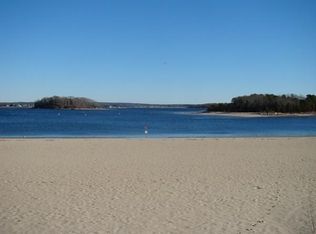 54 W Central Ave, Wareham, MA 02571