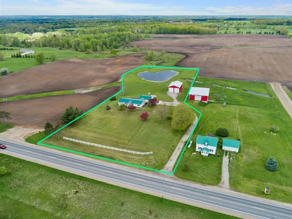 3644 Us Highway 10, Sears, MI 49679